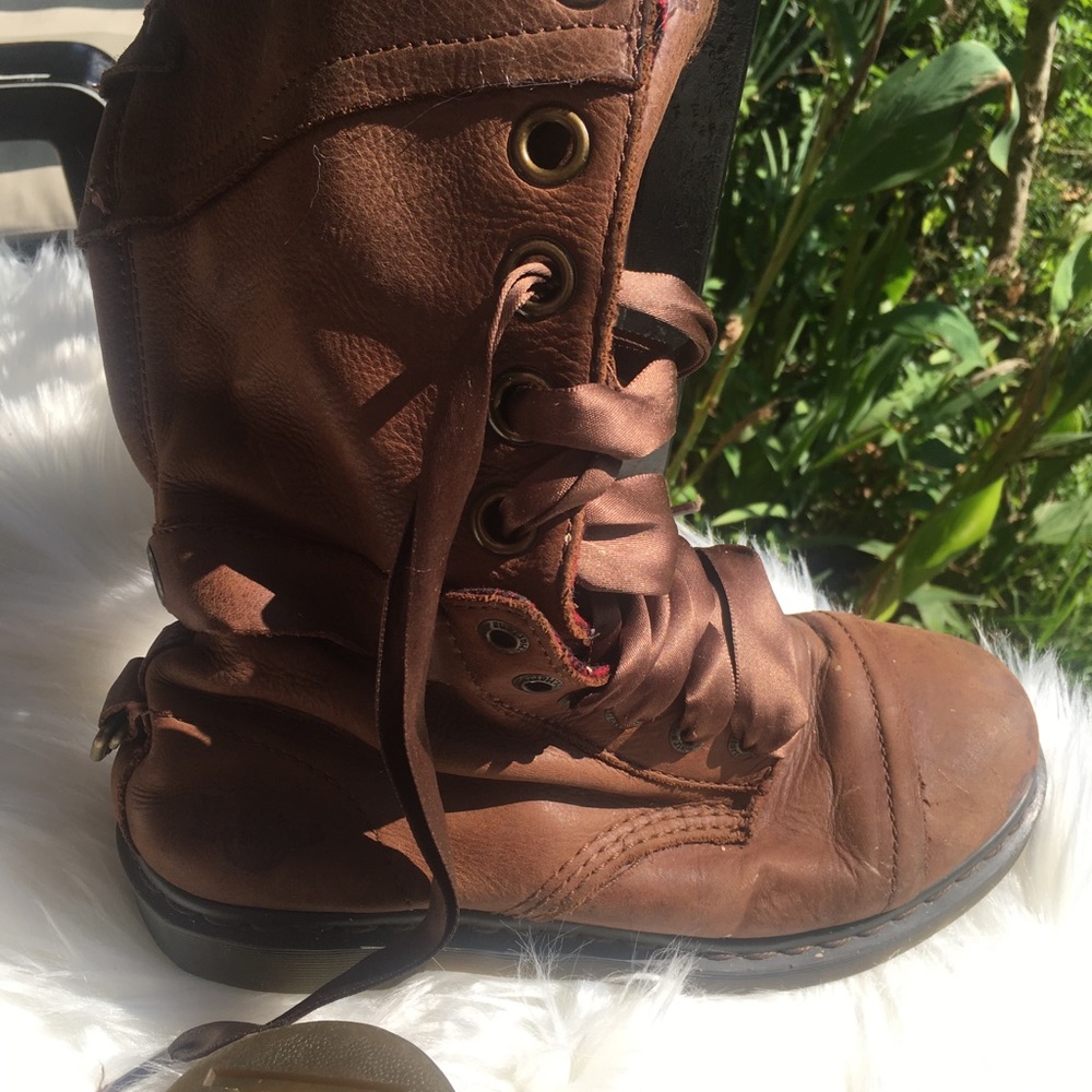Doc Martens 1914 Triumph Boots size 8 Brown